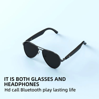 Smart Glasses With Built-In Microphone